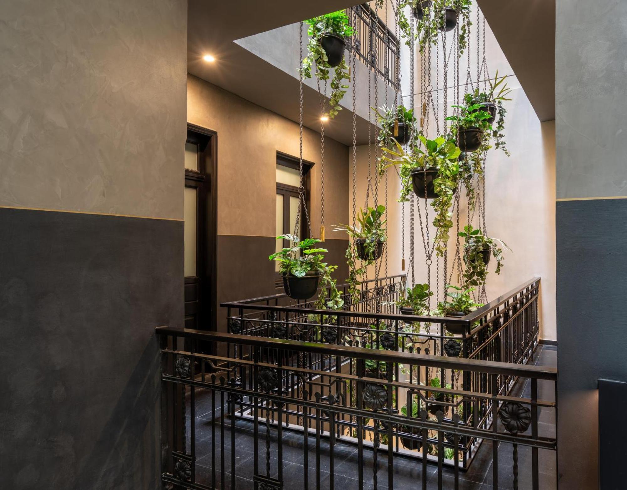 Umbral, Curio Collection By Hilton, Mexico City
